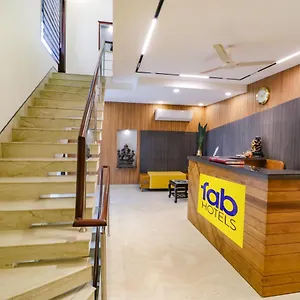 Fabhotel Rr Residency *** Gurgaon